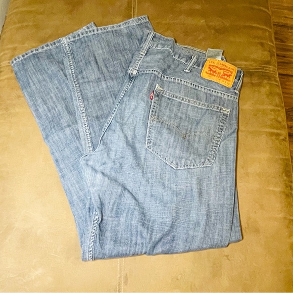 Men’s Levi’s Relaxed Jeans 38x30 38x32 - Picture 1 of 7